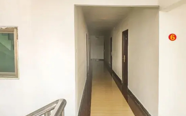 Danzhou Jiu Long Hotel