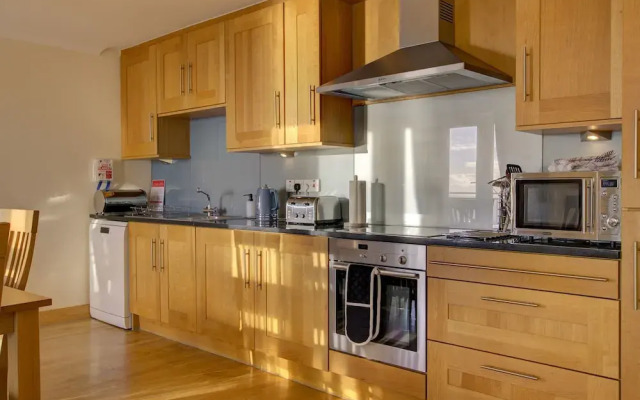 No 10 The Links Apartment Brora