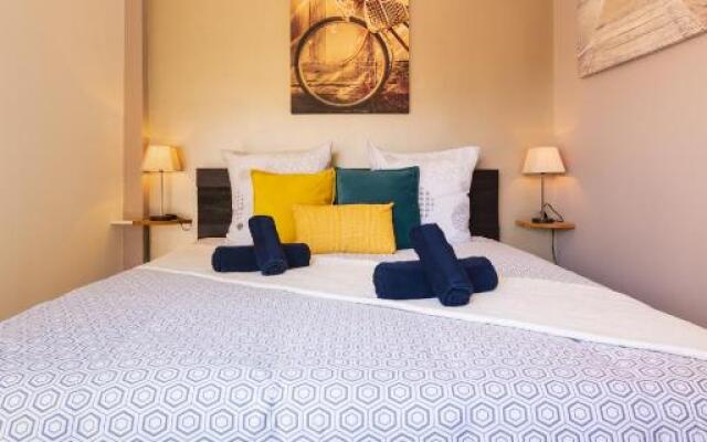 Appartement de charme, spacieux, Moustiers #5