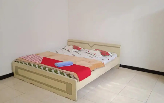 OYO Life 90989 Lee Dug Tretes Residence