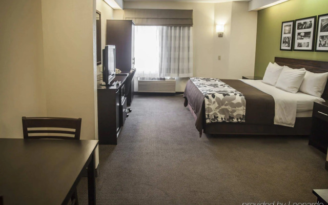Sleep Inn & Suites