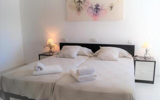 Bungalow Playa d'Or, 2 y 4