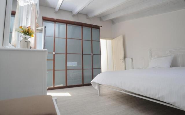Corfu Town Luxury Studio -C