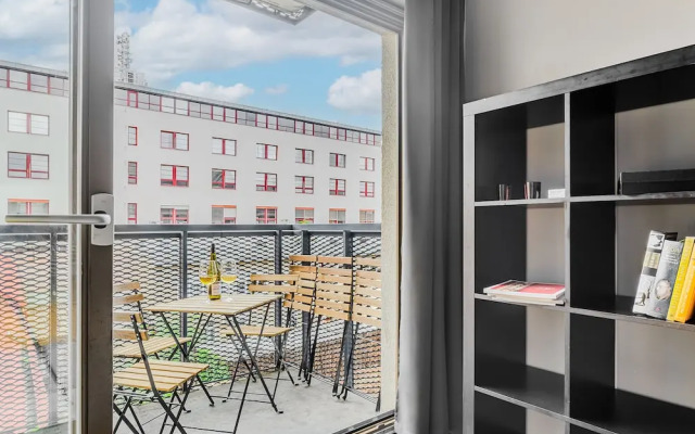Deluxe loft with 3 bedrooms in Prague