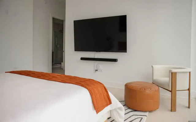 Luxury Downtown 4BR Exclusive Design PH