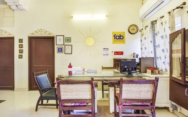 Fabhotel Sahib'S Nobel