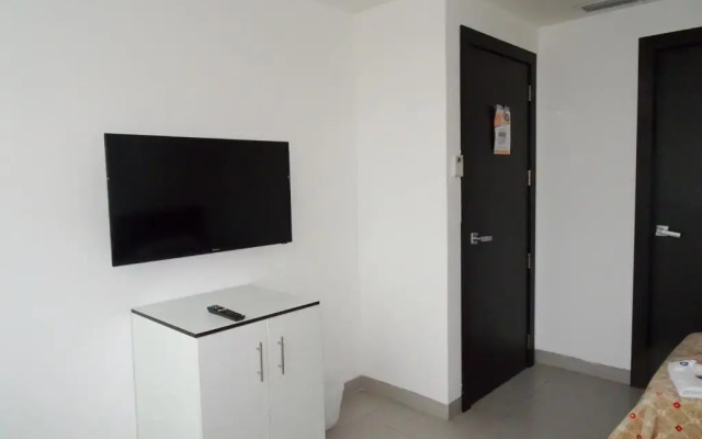 Quo Luxury Room 1 minute to Airport