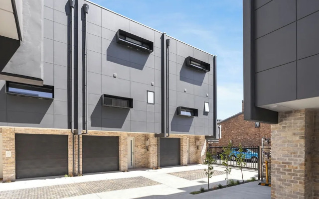 Stafford St Apartments by Urban Rest