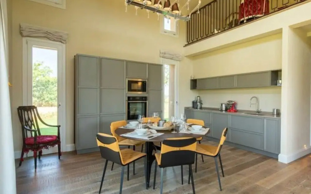 Villa Benedetto Comfortable Holiday Residence