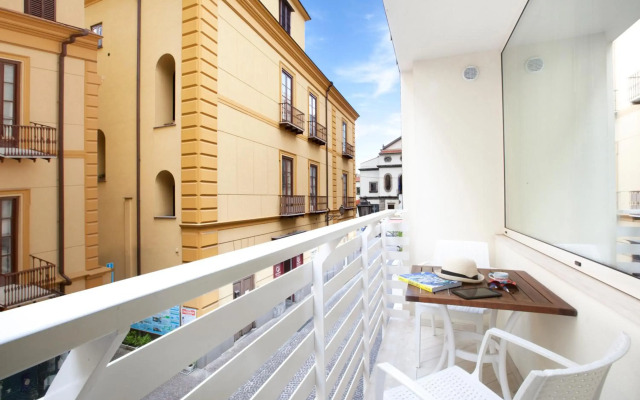 Tasso Suites & Spa
