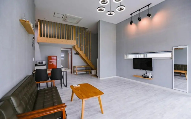 Pohang Sea and Bamboo Pension