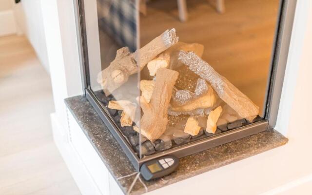 Tualighaker Hues Whg 02