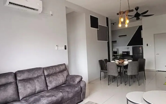 The Horizon Ipoh L18 by Grab A Stay