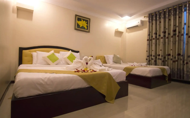 Good Luck Day Hotel