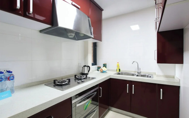 Tyms 2BR with kitchen 5min to Line2