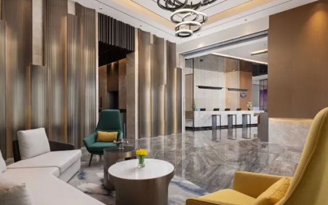 Hampton By Hilton Wuxi East Railway Station – Hotel Rooms – Wuxi