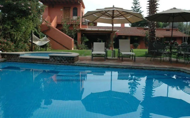 Villa Del Tepoz Fuego Hotel
