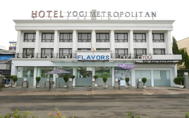 Yogi Metropolitan