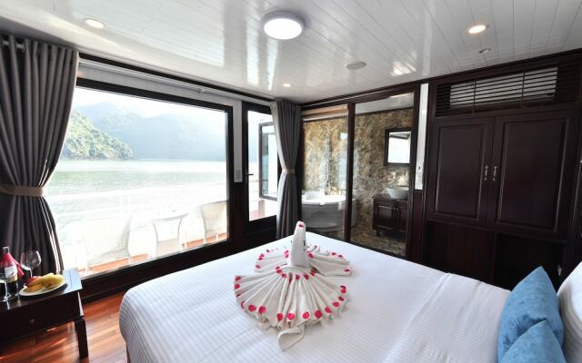 Halong Sapphire Cruise