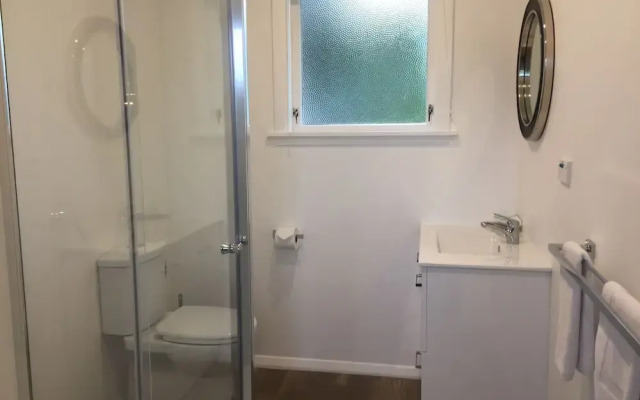 3 & 4 Bedroom Houses in Seaview Crescent