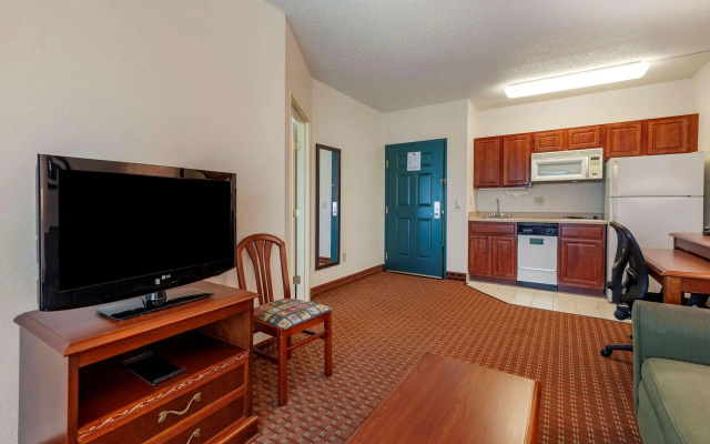 Clarion Suites at The Alliant Energy Center