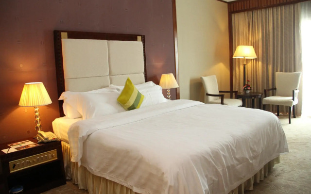 Don Chan Palace, Hotel & Convention