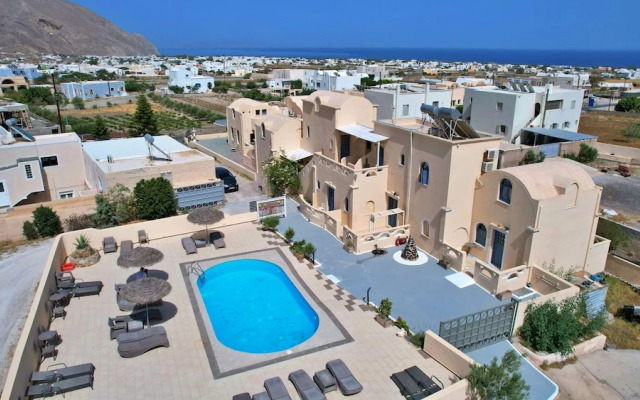 Leon Lux Apartments