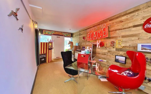 Brightham House Boutique Bed & Breakfast