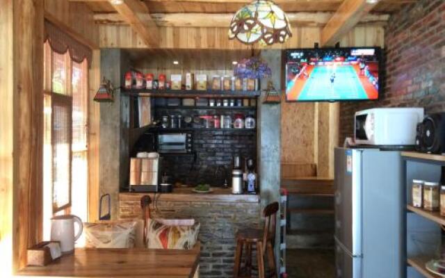 Yue Coffee Inn