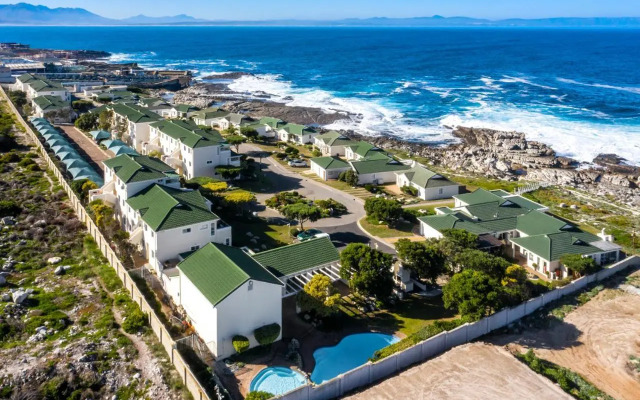 29@Whale Rock Estate