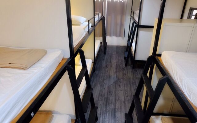 Bangkok Nomad Hostel