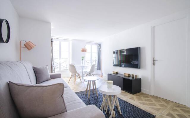 Luxury Apartment in Paris - Marais