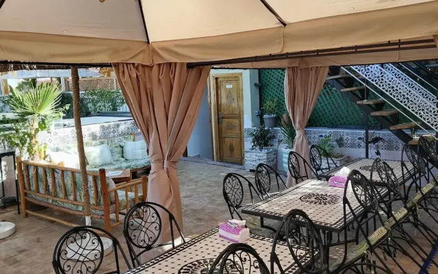Riad sous le soleil
