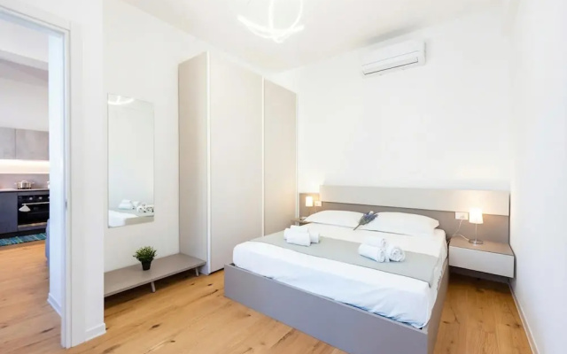 Central Apartment Piazza Dante Genova