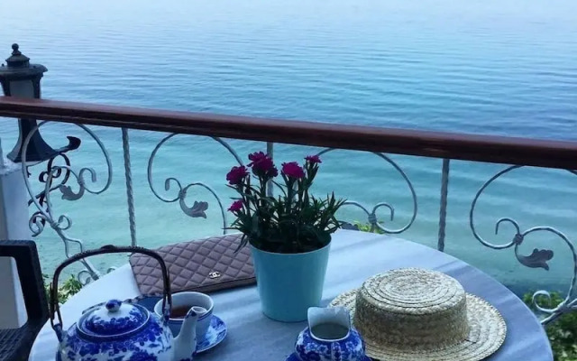 Hotel Mola