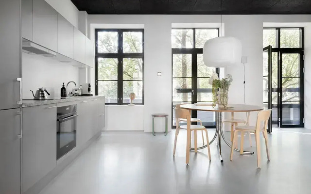 No.186 apartments by Daniel&Jacob's