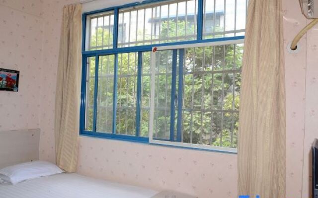 Wuhan Tenglong Hotel