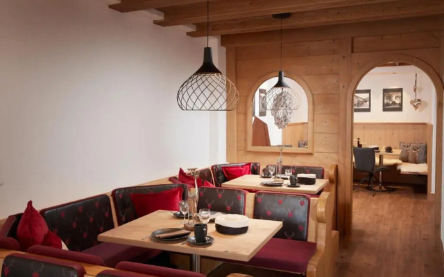 Maximilian Appartements