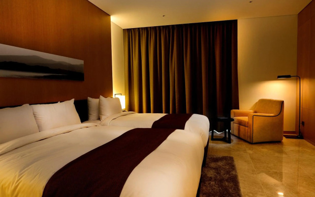 Midas Hotel & Resort
