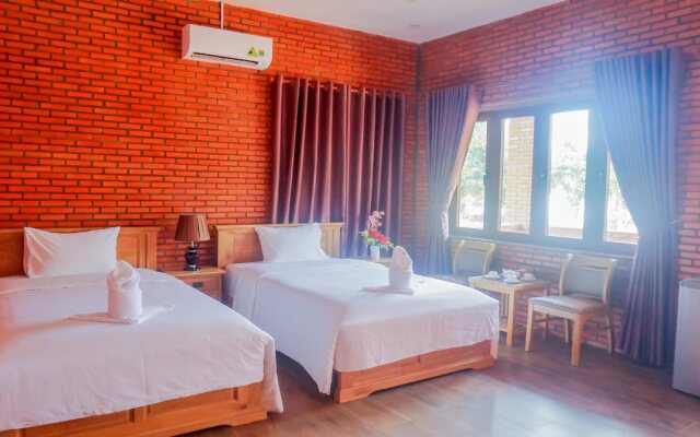 Orchard Home Resort Nam Cat Tien