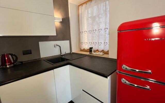 Camelot Luxury Houses Horses