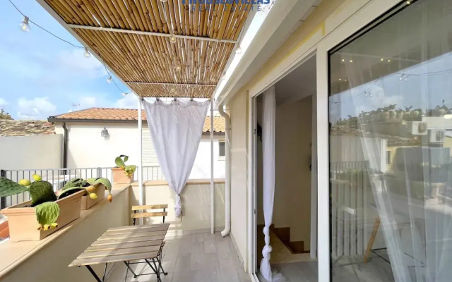 Nina Home in Noto With 1 Bedrooms and 1 Bathrooms