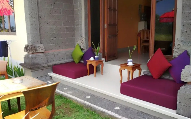 Svaha Guest House