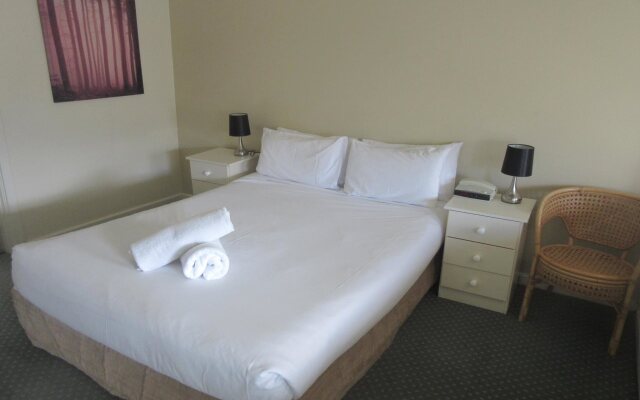 Abel Tasman Airport Motor Inn