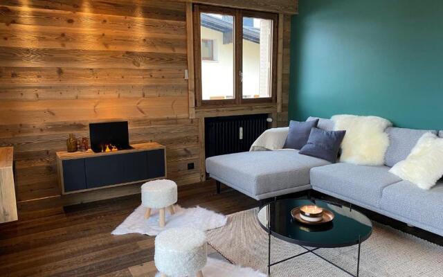 A Place 2 Be, Megeve Centre