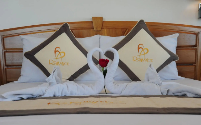 Romance Hotel
