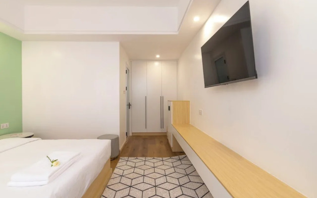 Laurel Hill Suites