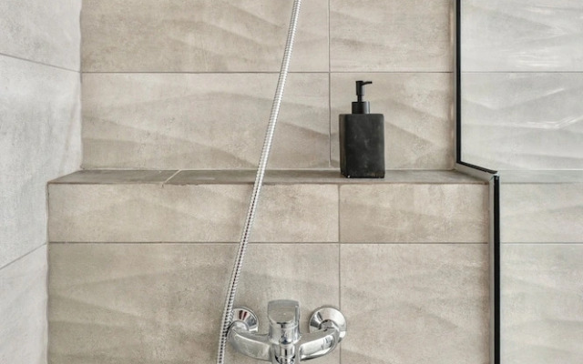 Premium Jacuzzi Suite at the City Center