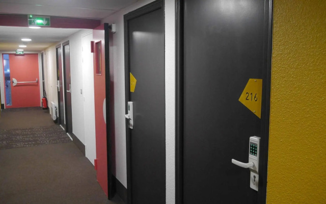 B&B HOTEL Caen Mémorial