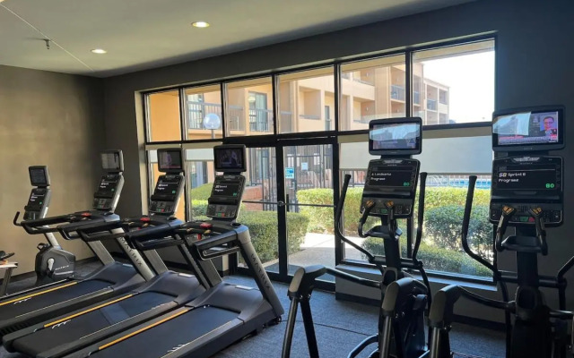 Courtyard by Marriott Dallas Northwest